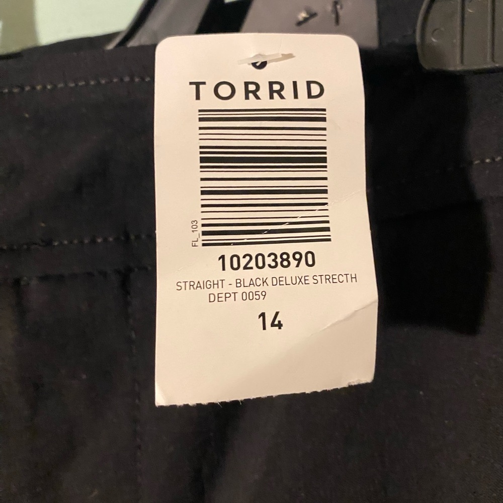 Torrid women black Dress Pants - Picture 3 of 5